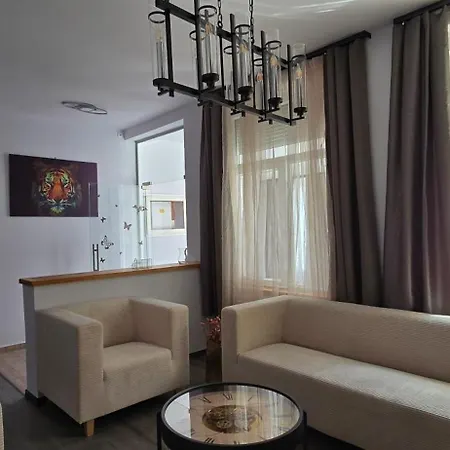 Апартаменты Megyer Apartmanhaz Хевиз