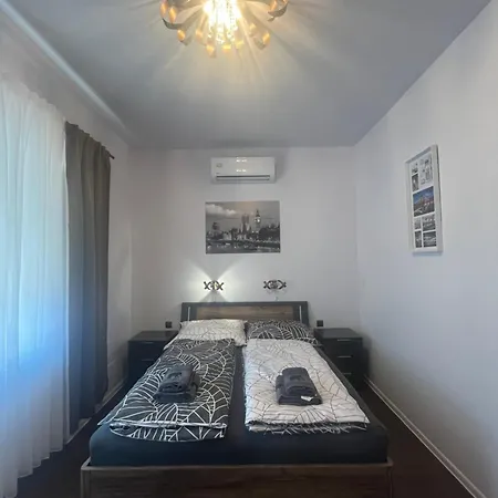 Megyer Apartmanhaz Апартаменты Хевиз