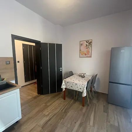 Апартаменты Megyer Apartmanhaz Хевиз