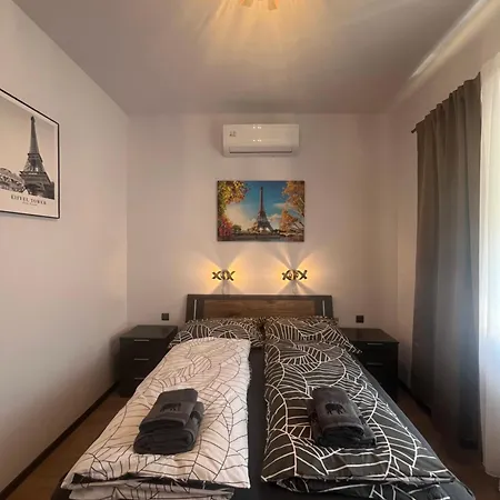 Megyer Apartmanhaz *