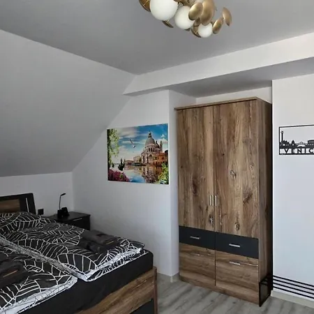 Megyer Apartmanhaz *
